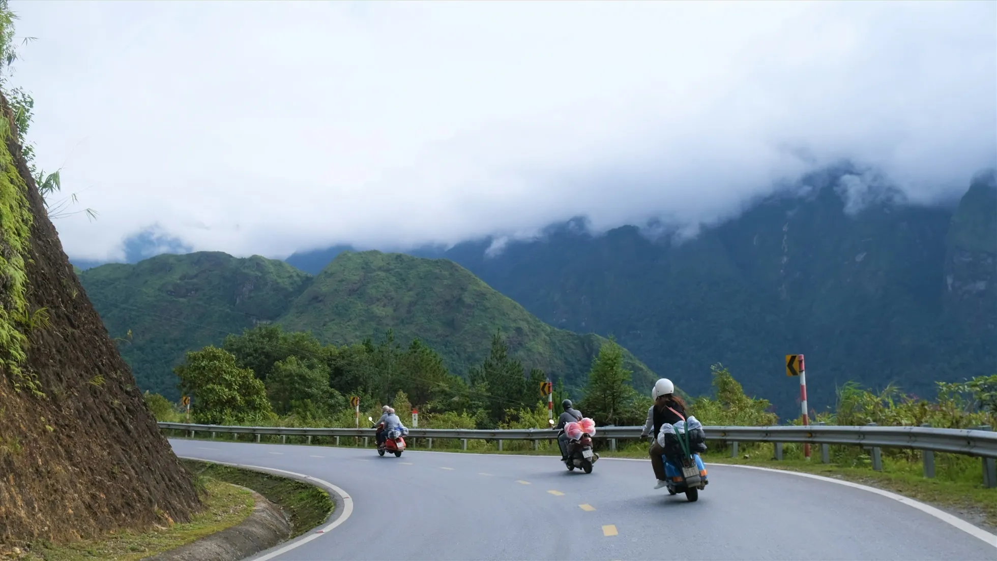 Essential Safety Tips and Best Practices for Motorbiking in Vietnam