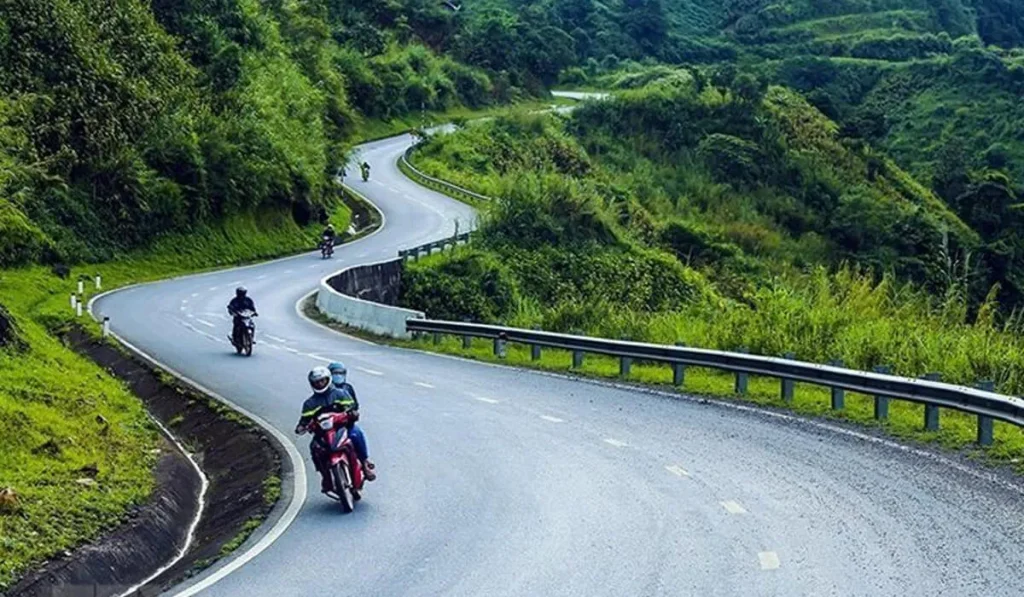 Essential Safety Tips and Best Practices for Motorbiking in Vietnam